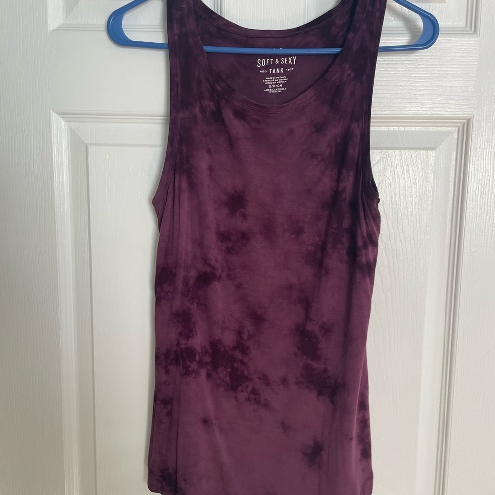 American Eagle Outfitters Purple Sleeveless Fitted Tank Top
